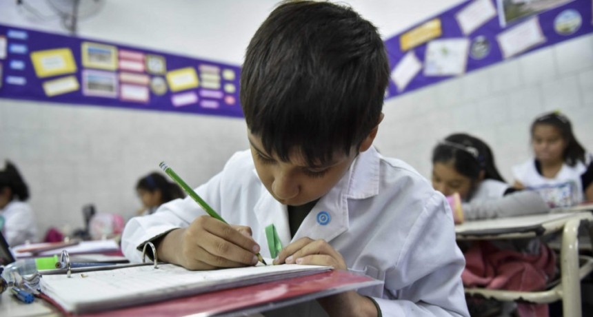 Tiempo en la escuela: hay grandes diferencias en la cantidad de horas de clase por provincia