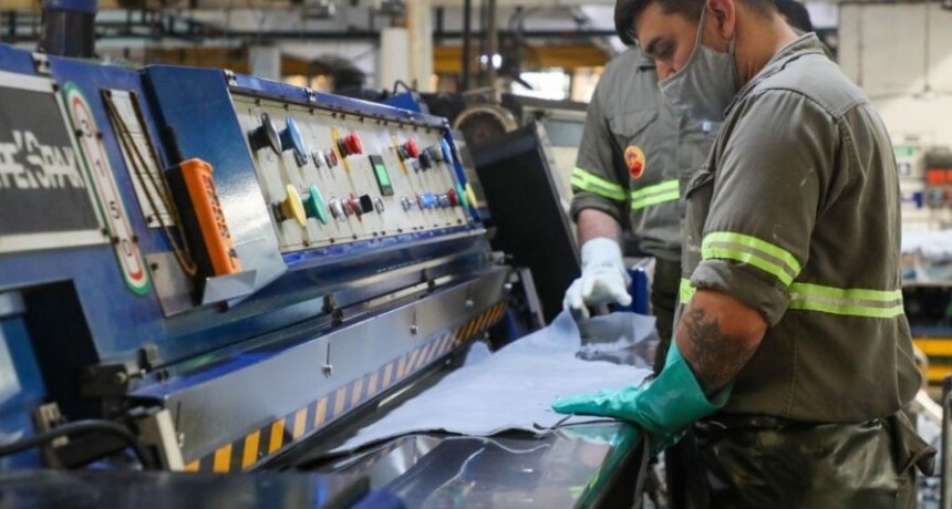 En enero, cayo el empleo registrado privado en Santa Fe