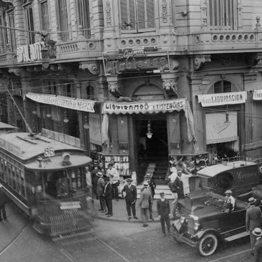 Corrientes y Esmeralda, la esquina donde vivió el tango