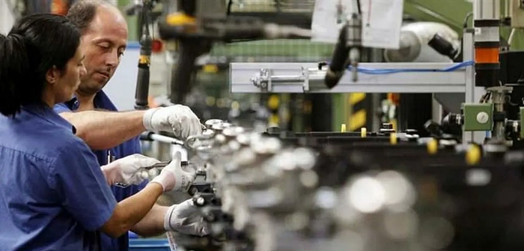 El presidente de la Uni&oacute;n Industrial de Santa Fe advierte que el ocaso de la industria es el ocaso de la clase media