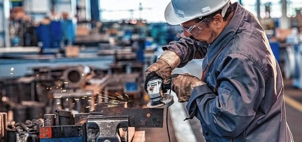 La actividad industria en Santa Fe cayó 5,2 % en julio e interrumpió su recuperación
