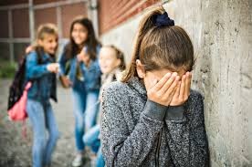 Una diputada propone que los padres se hagan cargo del bullying que cometan sus hijos