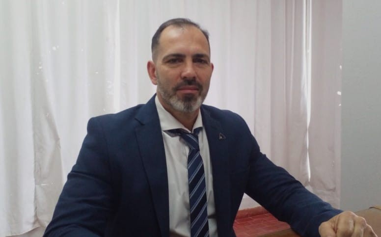 Insólito: suspenderían a un fiscal sospechado de falsear el robo de sus neumáticos