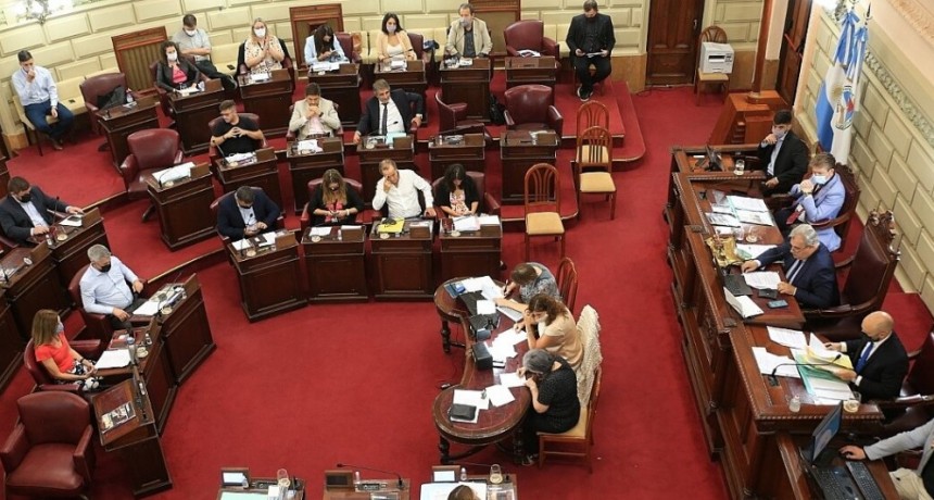 Diputados sancionó el pase a planta permanente en salud