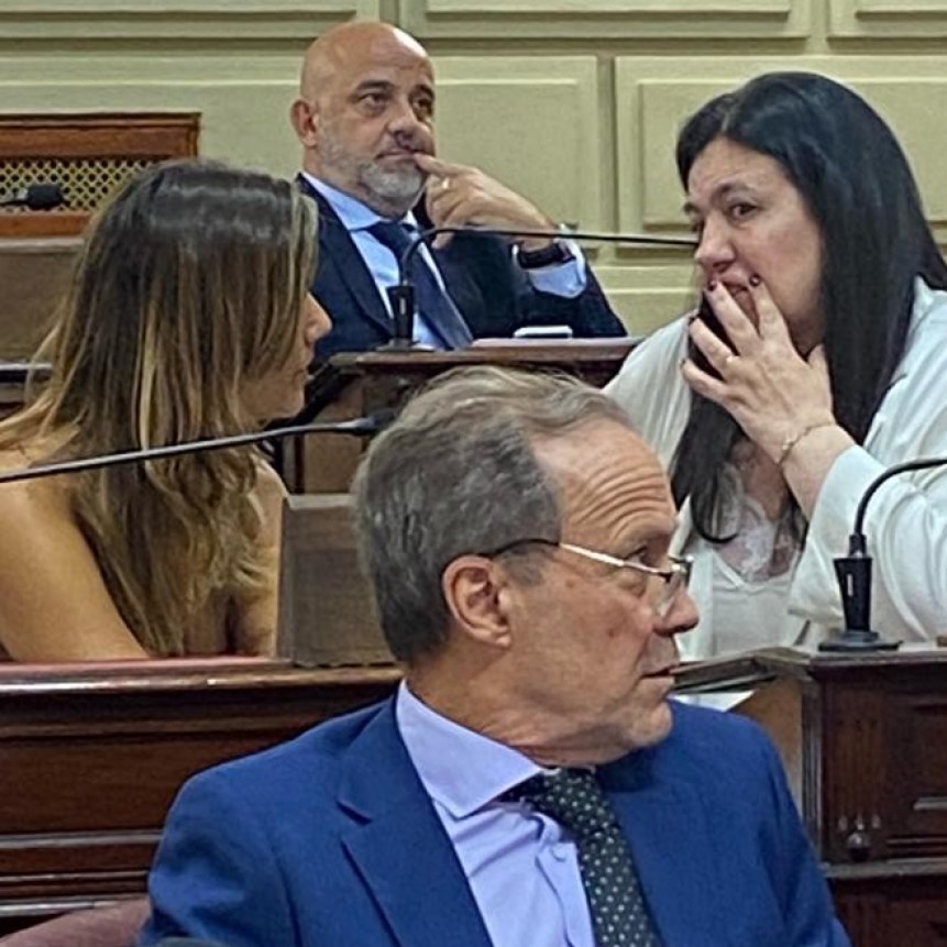 Diputados: Giustiniani se despidió denunciando que “un decreto de la dictadura lo desbancó”