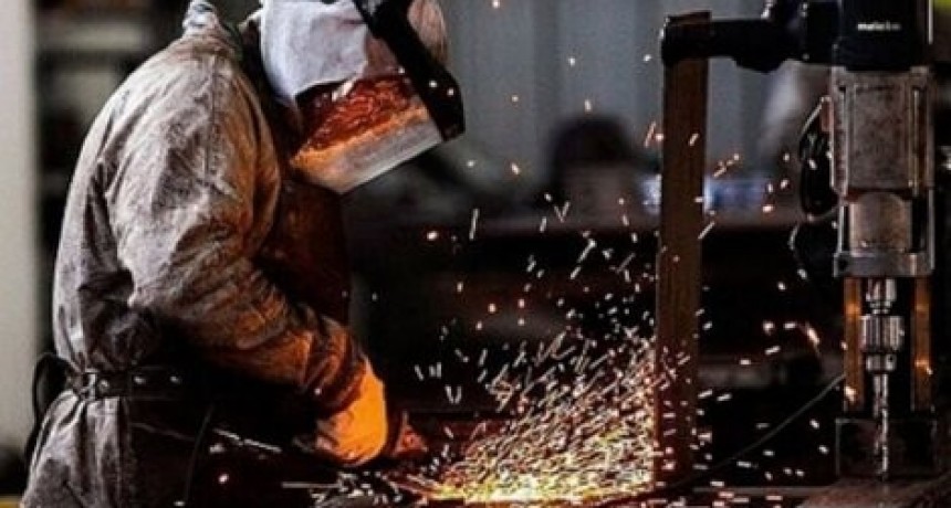 Santa Fe: el empleo formal dejó de caer pero no creció en setiembre pasado